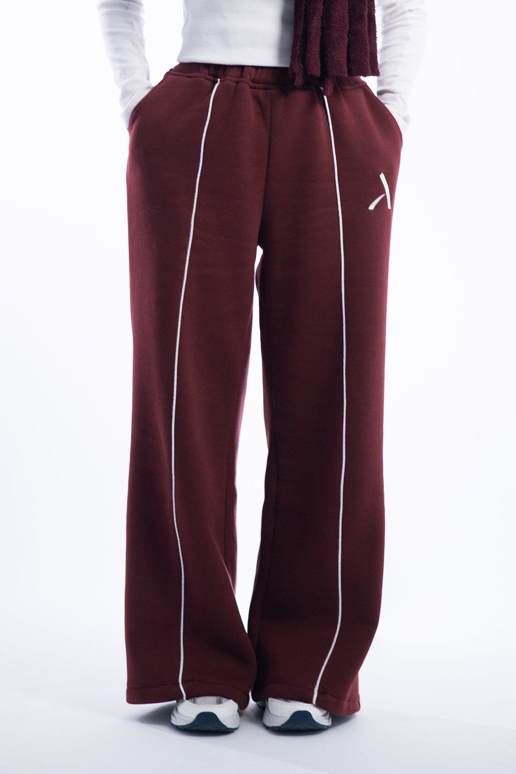 BURGUNDY SWEATPANTS